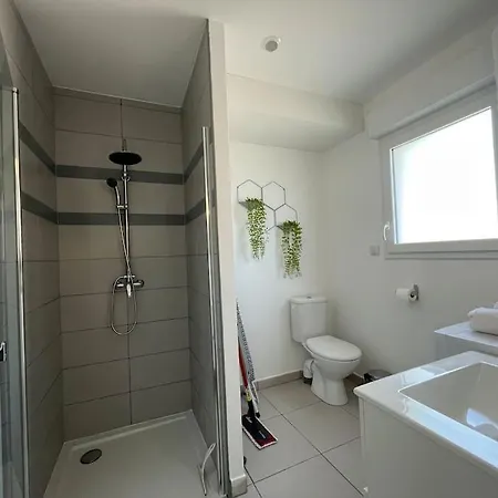 Thuit De L'oison - Superbe F2 Duplex *